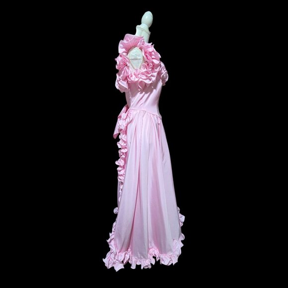 Vtg Union Made ILGWU Lt Pink Ruffled Ball Gown Sz 8 Oversized Bow on Back - Picture 6 of 8